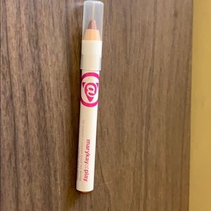 Mary Kay at play: lip crayon